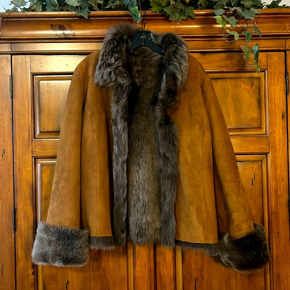 Meta ( from England)Suede and Faux Fur Jacket